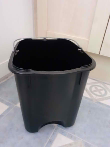 Photo of free Small bucket (Chatham ME4) #1