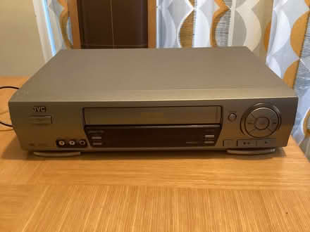 Photo of free JVC video recorder (Loughton IG10) #1