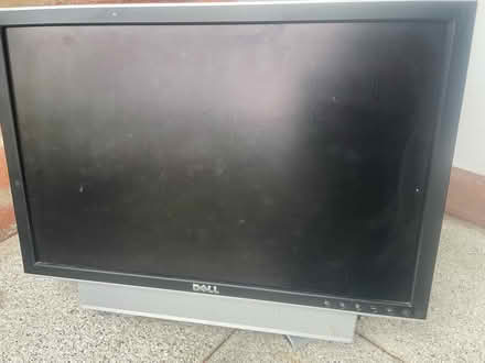 Photo of free Dell 21inch computer monitor (Malone road) #1