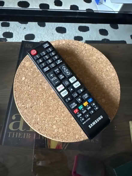 Photo of free 4 Large Cork placemats / drink mats (Harringay Green Lanes N4) #1