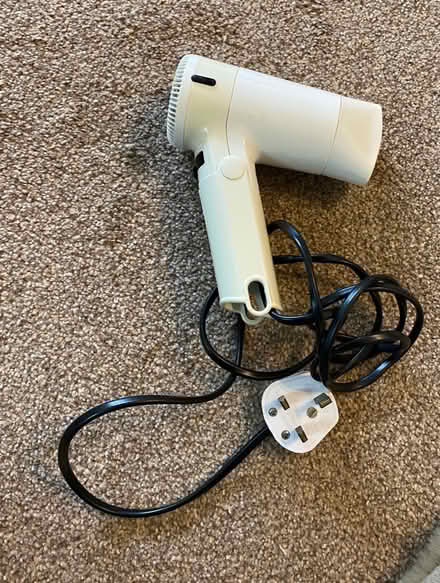 Photo of free Travel dual voltage hairdryer (B76 2QG) #2