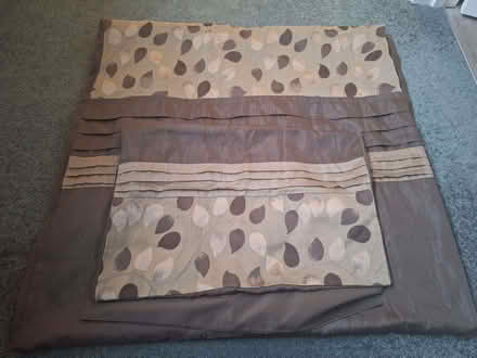 Photo of free Various bedding (Fleetville AL1) #2