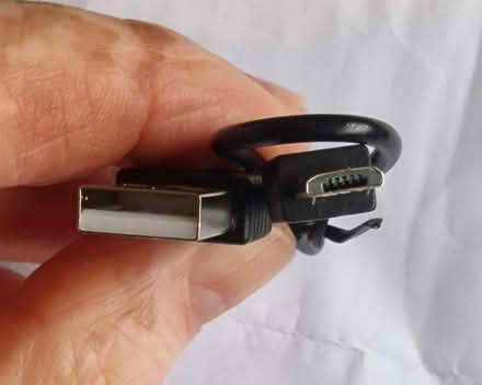 Photo of free 6 micro USB chargers (AL4) #2
