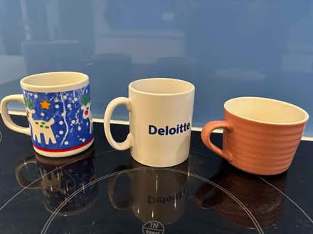 Photo of free Mugs (Coombe KT2) #2