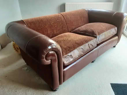 Photo of free Leather 3 setter settee (Ightham Kent) #3