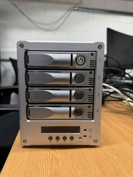 Photo of free proavio eb400cr (EC1A) #1