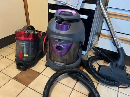 Photo of free 1 vacuum cleaner / 1 vac/carpet cleaner (Letham DD8) #1