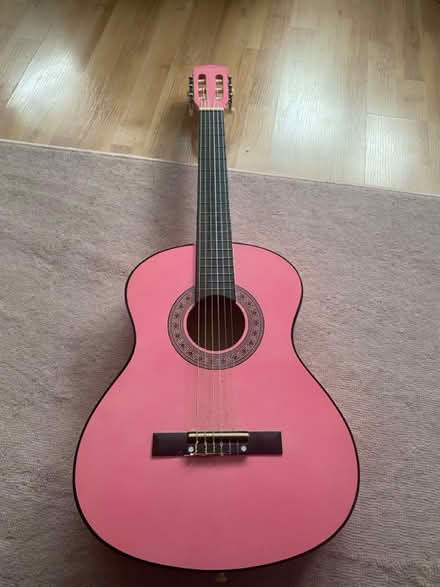 Photo of free Small Pink Guitar (Watford WD25) #1
