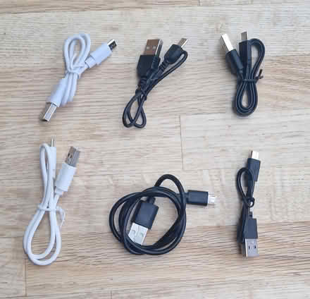 Photo of free 6 micro USB chargers (AL4) #1