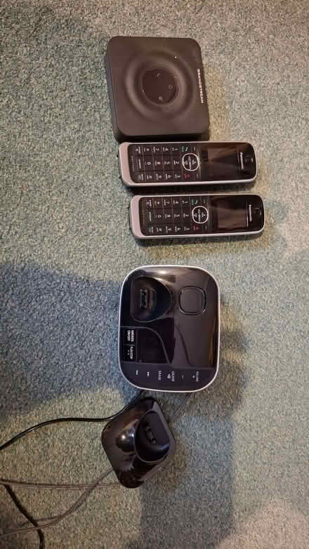 Photo of free Pair of cordless phones and answer phone (Sherwood TN2) #1