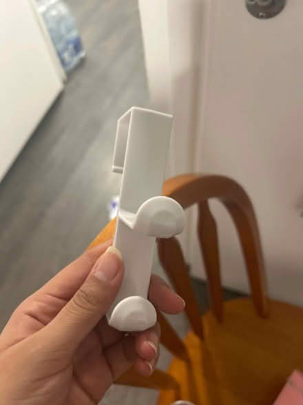 Photo of free Door hangover (Bracknell Forest RG12) #1