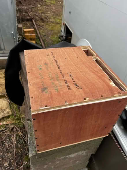 Photo of free Experimental subwoofer Speaker cabinet with out drivers (Chartridge HP5) #1