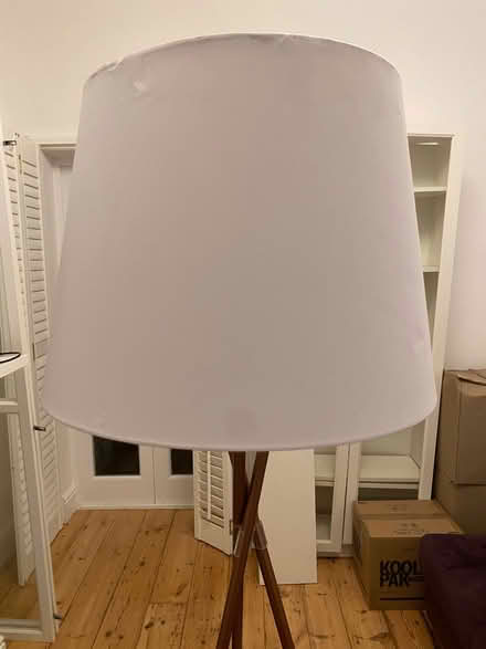 Photo of free Tripod floor lamp (Fulham Palace Rd SW6) #4