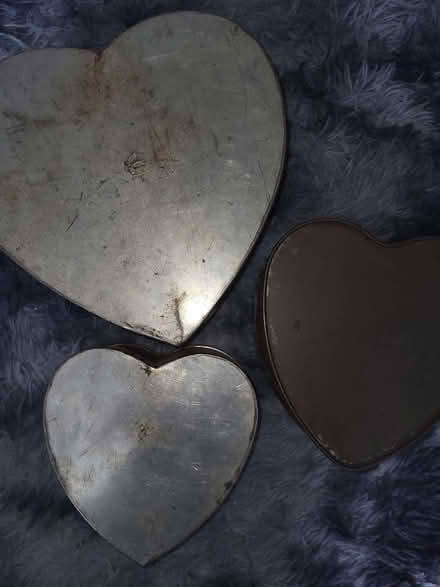 Photo of free Heart shaped cake tins (Shirley B90) #3