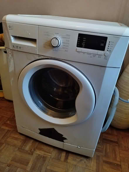 Photo of free Washing Machine (Westcliff-on-Sea) #1