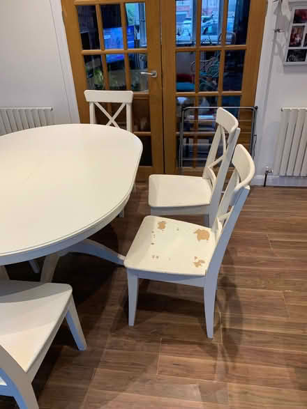 Photo of free Ikea extendable table and 6 seats (Greystones S11) #1