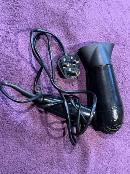 Photo of free Travel hairdryer (Stroud Green N4) #1