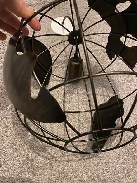 Photo of free Globe light fitting (Beckenham BR3) #2