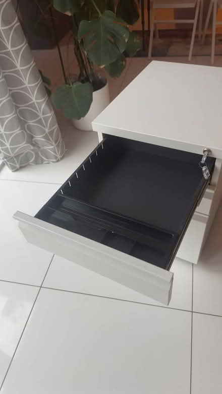 Photo of free Under desk filing cabinet (Crystal Palace SE19) #3