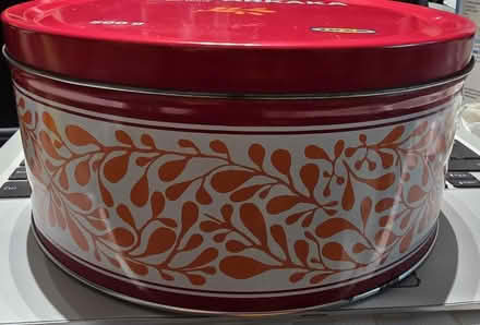 Photo of free Cookie tin (South Kensington station. SW3) #2
