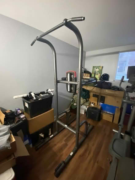 Photo of free Pullup/Dip Workout Tower (Western Suburbs (Winfield)) #1