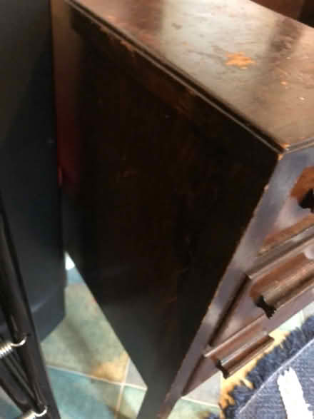 Photo of free Vintage/Antique dressing table (E1) #1