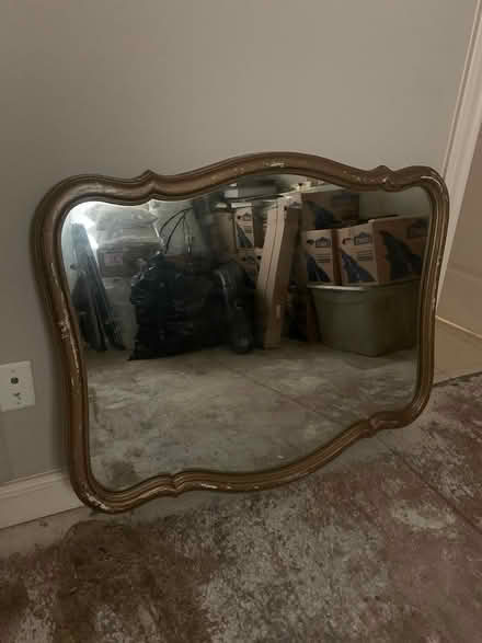 Photo of free PENDING PICK UP Large mirror (77080) #1