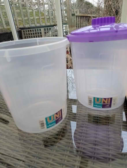 Photo of free Storage buckets (Sutton Pools OX14) #1