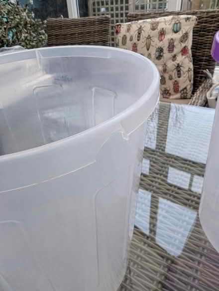 Photo of free Storage buckets (Sutton Pools OX14) #2