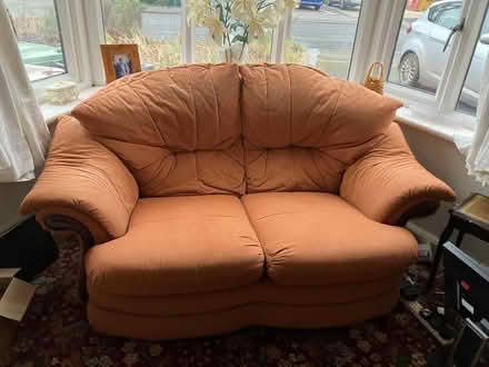 Photo of free Settee 2 seater colour peach (Solihull B91) #1