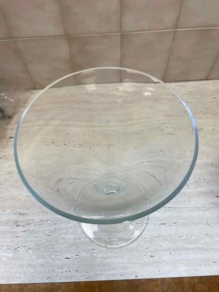Photo of free Large glass vase (Stoke Hammond MK17) #2