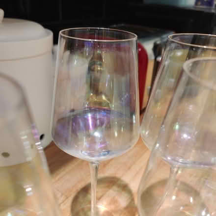 Photo of free 4 large wine glasses (Croydon CR0) #3