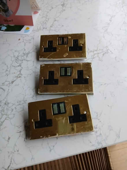 Photo of free Sockets/ switch (TW12 1qw) #2