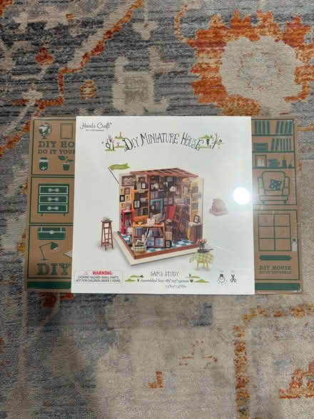 Photo of free New model kit (Shaw) #1