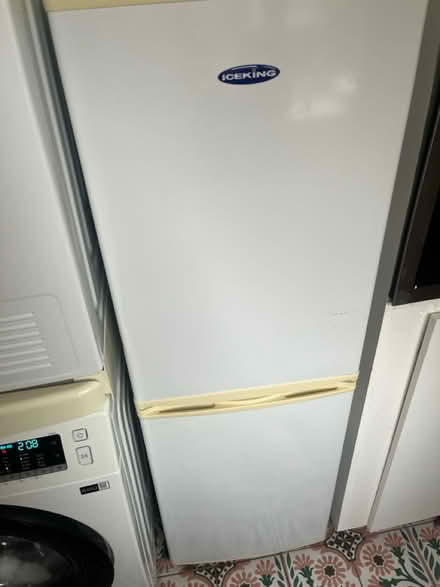 Photo of free Smallish Fridge Freezer (South Norwood SE25) #1