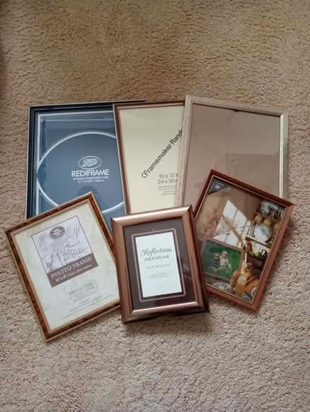 Photo of free Picture/photo frames (Clapham MK41) #1