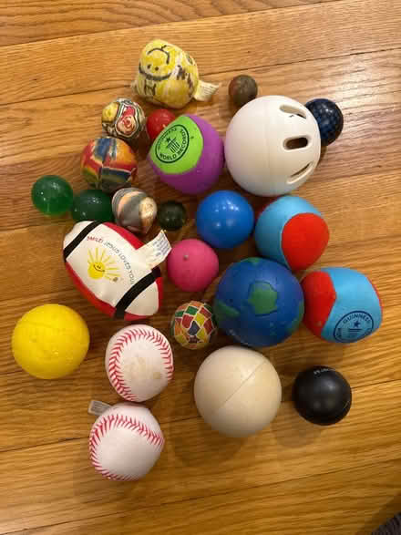 Photo of free Bag of balls for kids (Zip 22306 Alexandria) #1