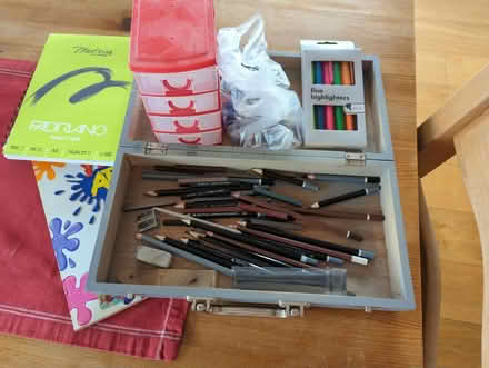 Photo of free Art supplies (Craiglockhart EH14) #1