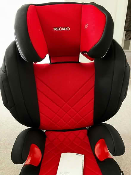 Photo of free Recaro carseat group 2/3 isofix (North chichester) #2