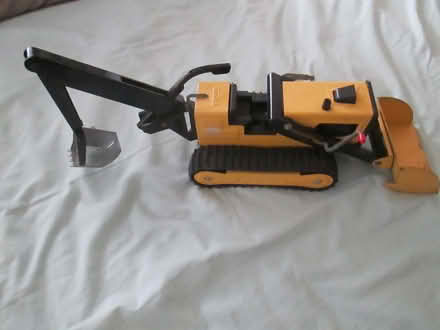 Photo of free Vintage Tonka Toy Digger (Southend SS2) #1