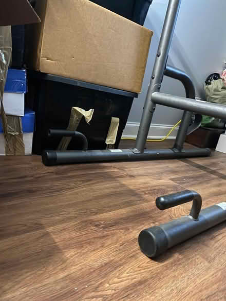 Photo of free Pullup/Dip Workout Tower (Western Suburbs (Winfield)) #4