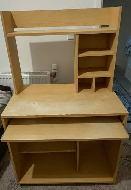 Photo of free Computer Desk (North Hanwell) #4