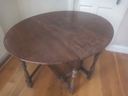 Photo of free Oak table (Hampton Hill TW12) #1