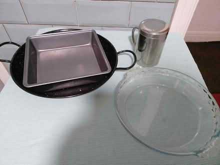 Photo of free Kitchen clearout, to go together (Stoneleigh KT17) #4