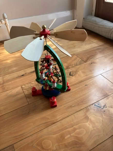 Photo of free Christmas decoration (SW16 Norbury, Green Lane) #2