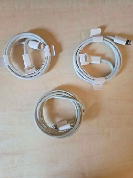 Photo of free Apple Lightning to USB Leads (Shinfield RG6) #1