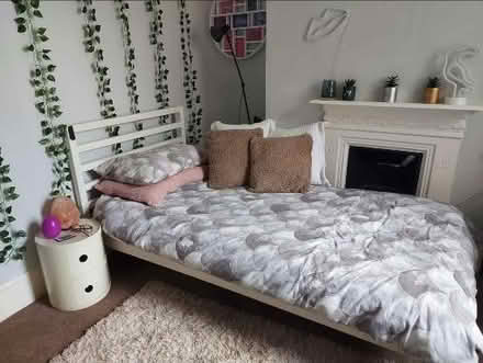 Photo of free kids single bed (SW14) #1