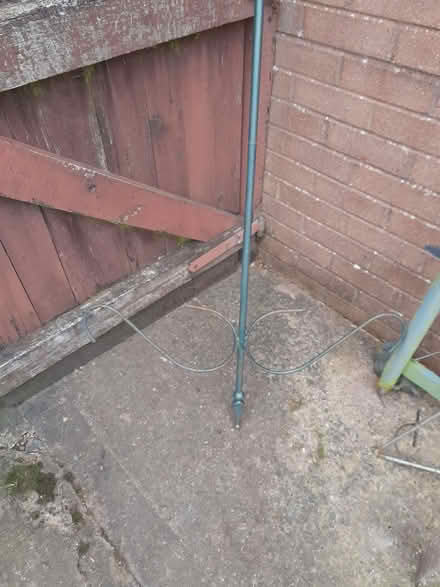 Photo of free Bird feeder pole snd 1 seed feeder (Westbury SY5) #1