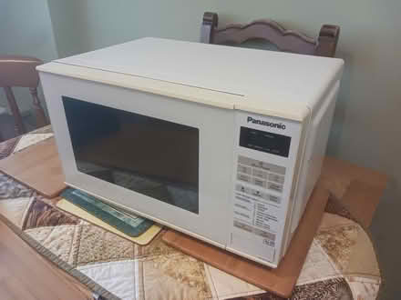 Photo of free Microwave (N8, Mountview Court) #1