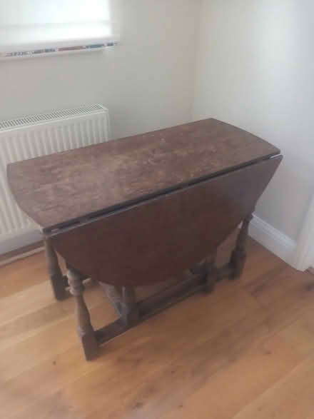 Photo of free Oak table (Hampton Hill TW12) #2